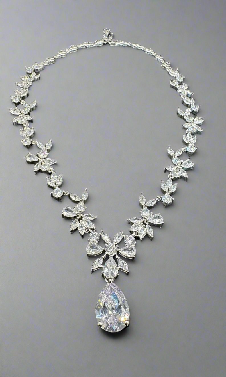 Bridal necklace