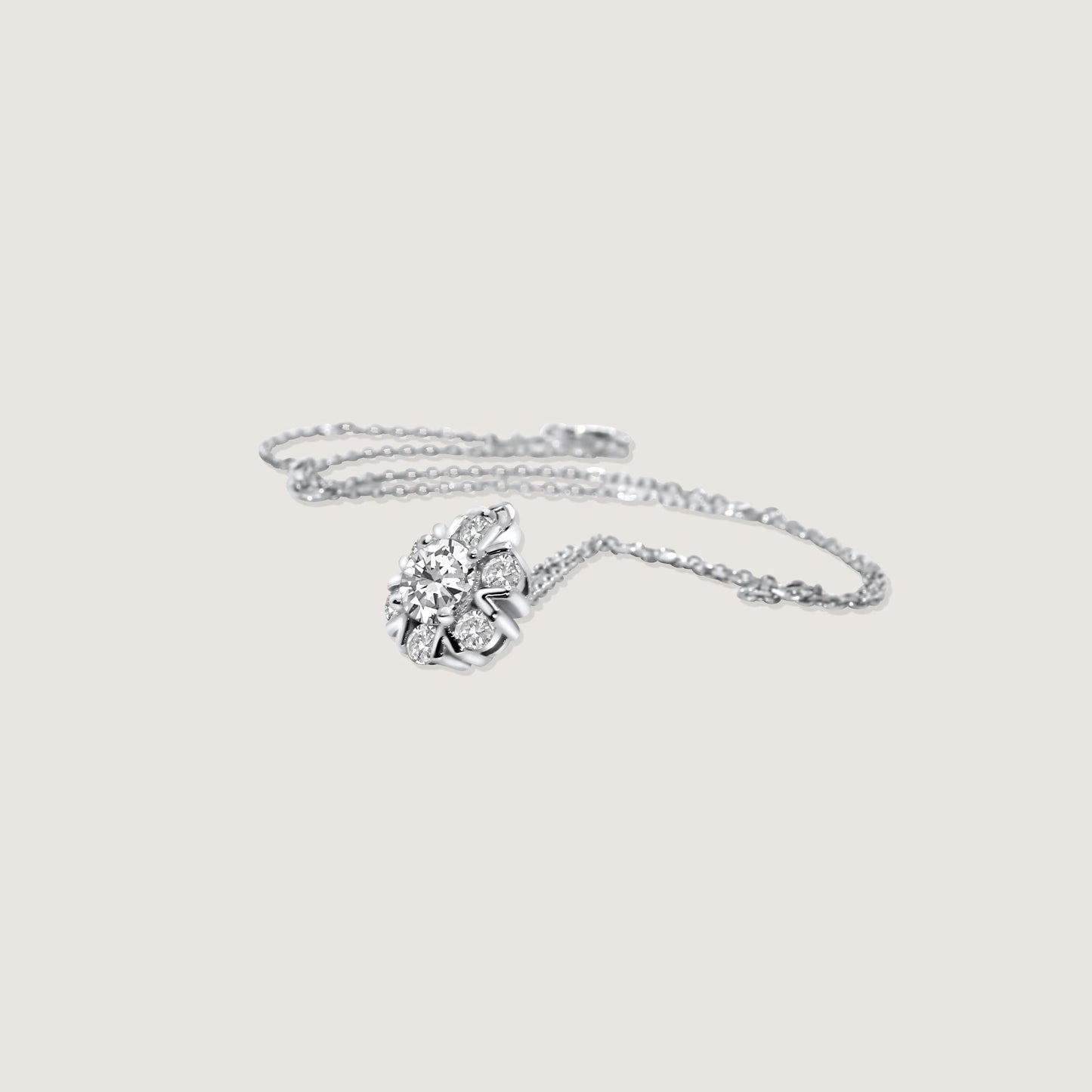 Luxurious Halo Moissanite Pendant Necklace 